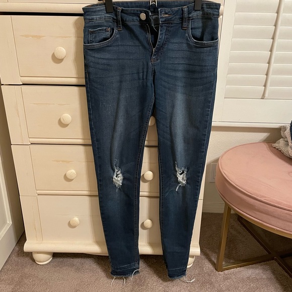 Prosperity Denim - Size 29 Prosperity Lena Distressed Super Skinny Jean